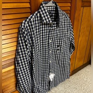 New W/Tags. Pronto Uomo men’s non iron slim fit spread collar shirt. 16 x 32/33